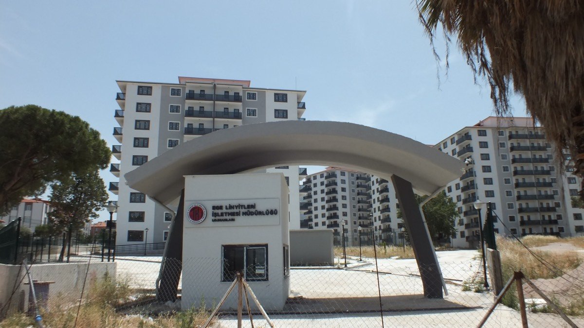 Ege Linyitleri İşletmesi Lojmanları